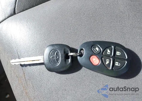 2006 Toyota Sienna Xle from USA, damaged, VIN 5TDZA22C16S399708